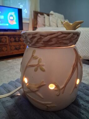 Scentsy Ceramic Birds Nest Mid Size Warmer